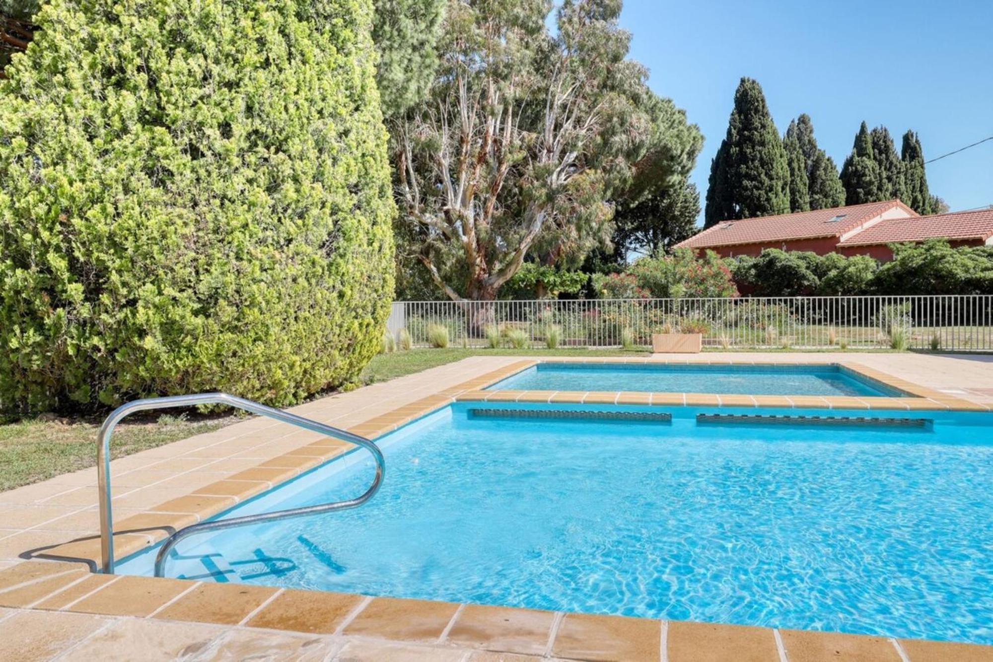 Magnificent Newly Renovated Close To Beach & Swimming Pool 르 라방두 외부 사진